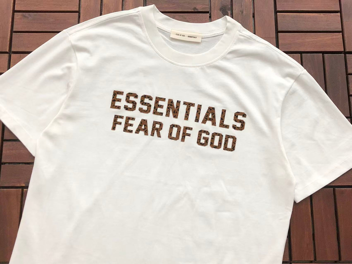 T-Shirts ESSENT