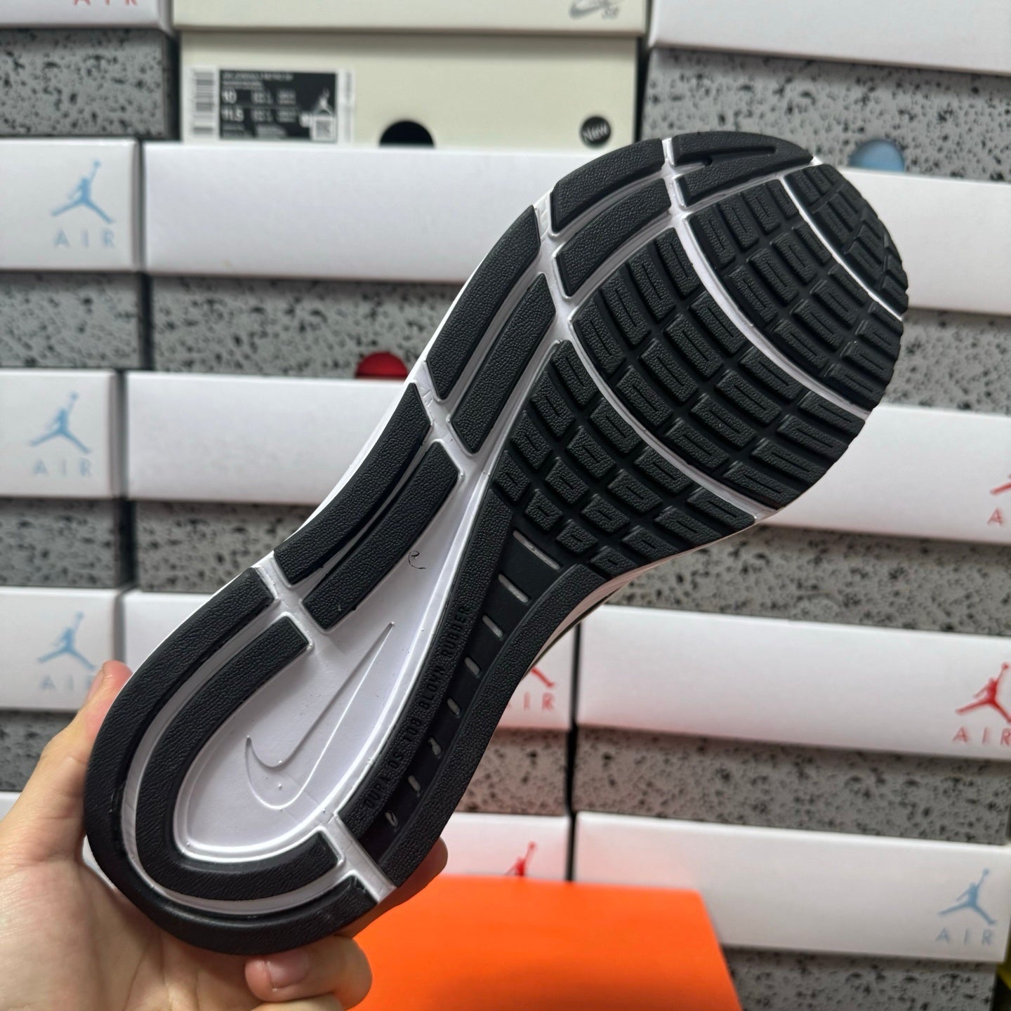 Air Zoom Structure 23 Black/White
