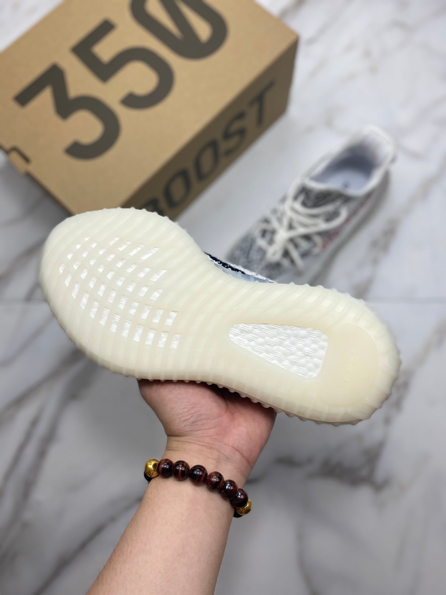 Boost 350 Zebra