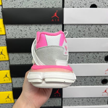 BLG Track x AD White Pink