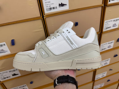 Trainer Beige and White