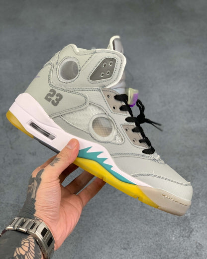 AJ 5 Retro Off Sail