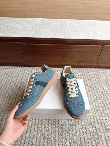 Maison Light Blue Jean