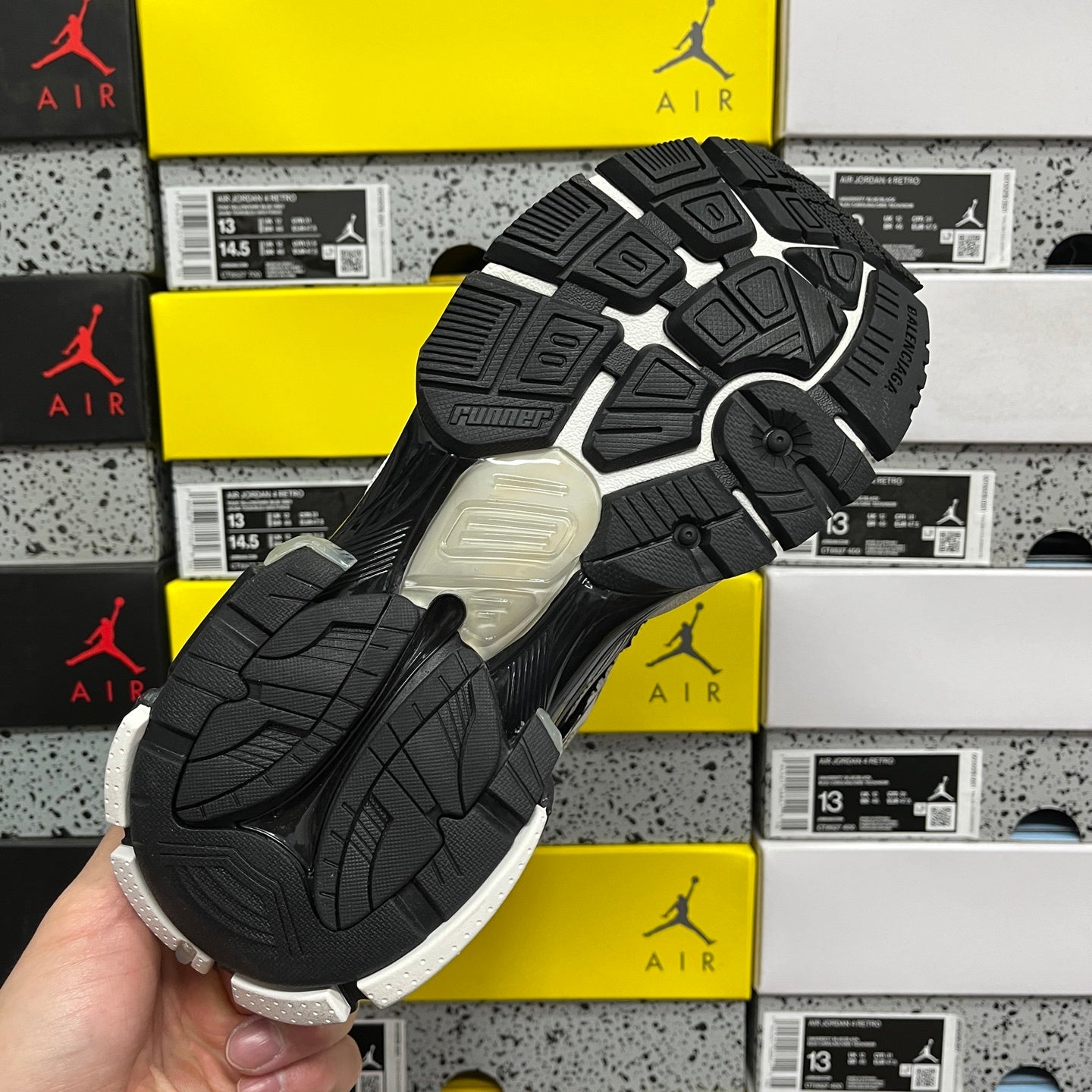 BLG Runner Black/White