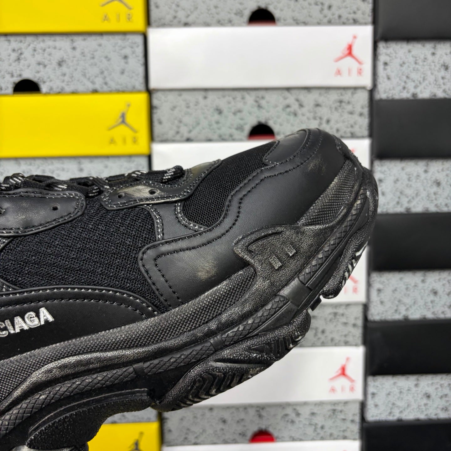 BLG Triple S Black