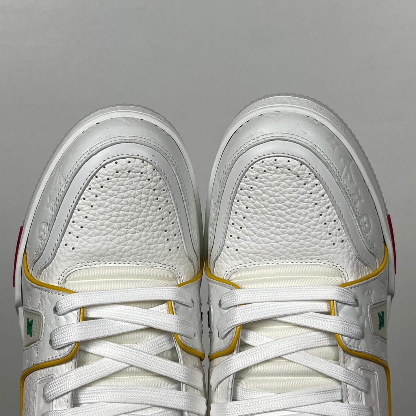 Trainer White and Yellow