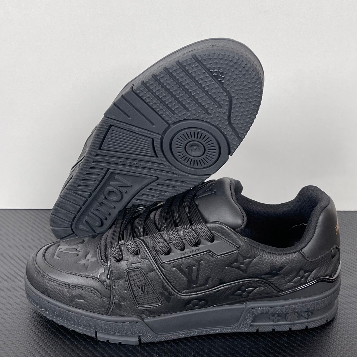 Trainer Black Monogram