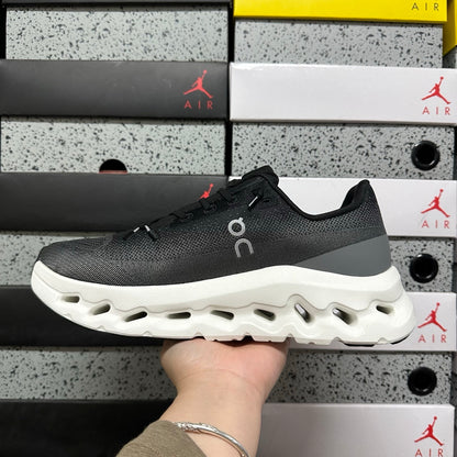 On Running Cloudtilt Remix Asphalt Black