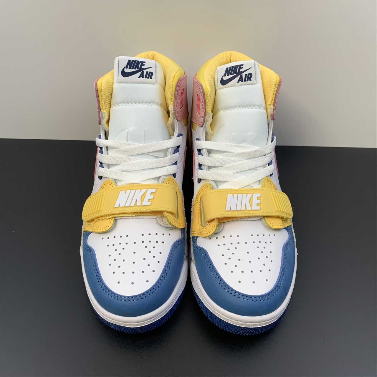 Legacy 312 White Coral French Blue