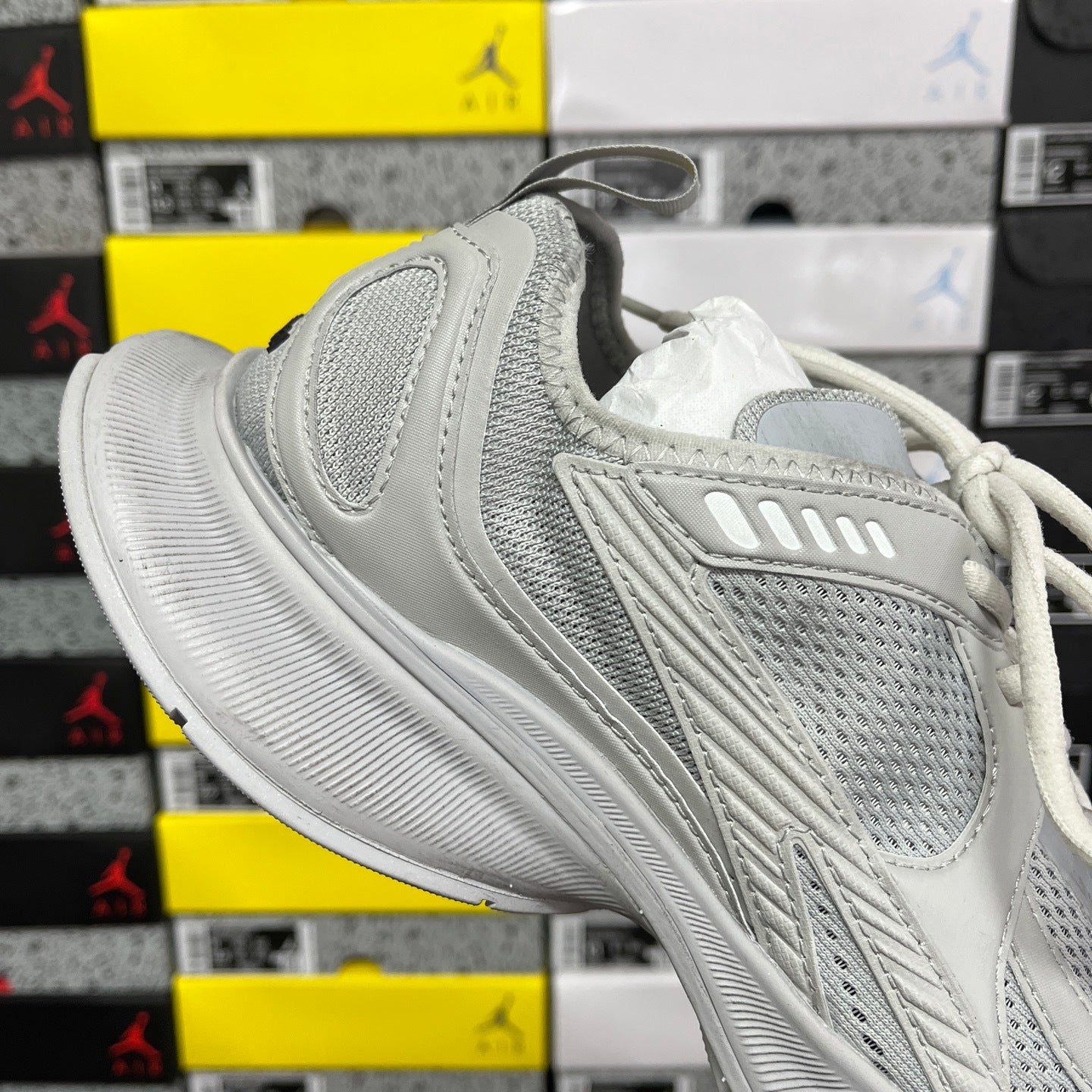 BLG Circuit Grey