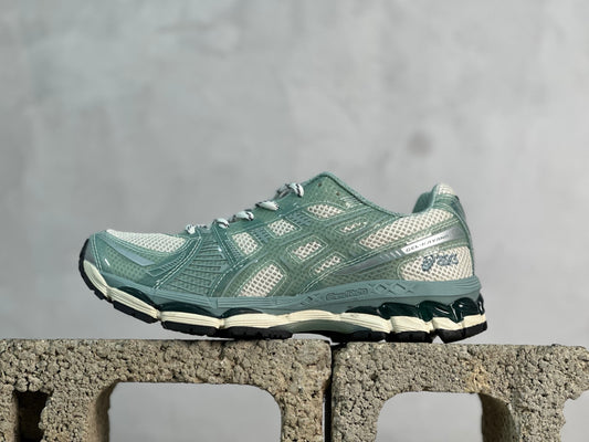 GEL-Kayano 12.1
