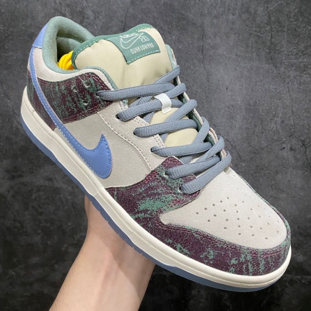 Dunk SB Crenshaw Skate Club