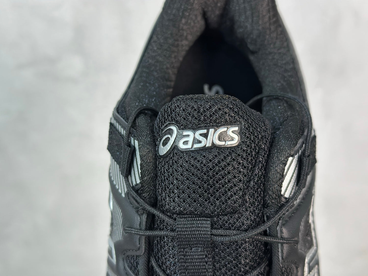 GEL-SONOMA FE Black/Silver
