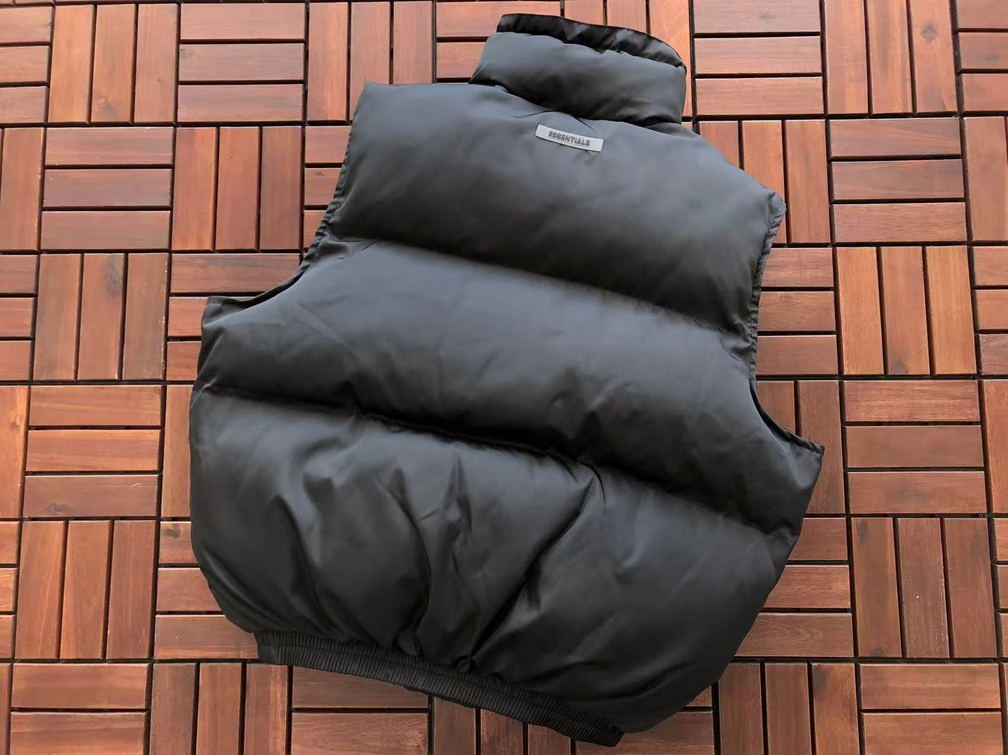 Coletes Essentials