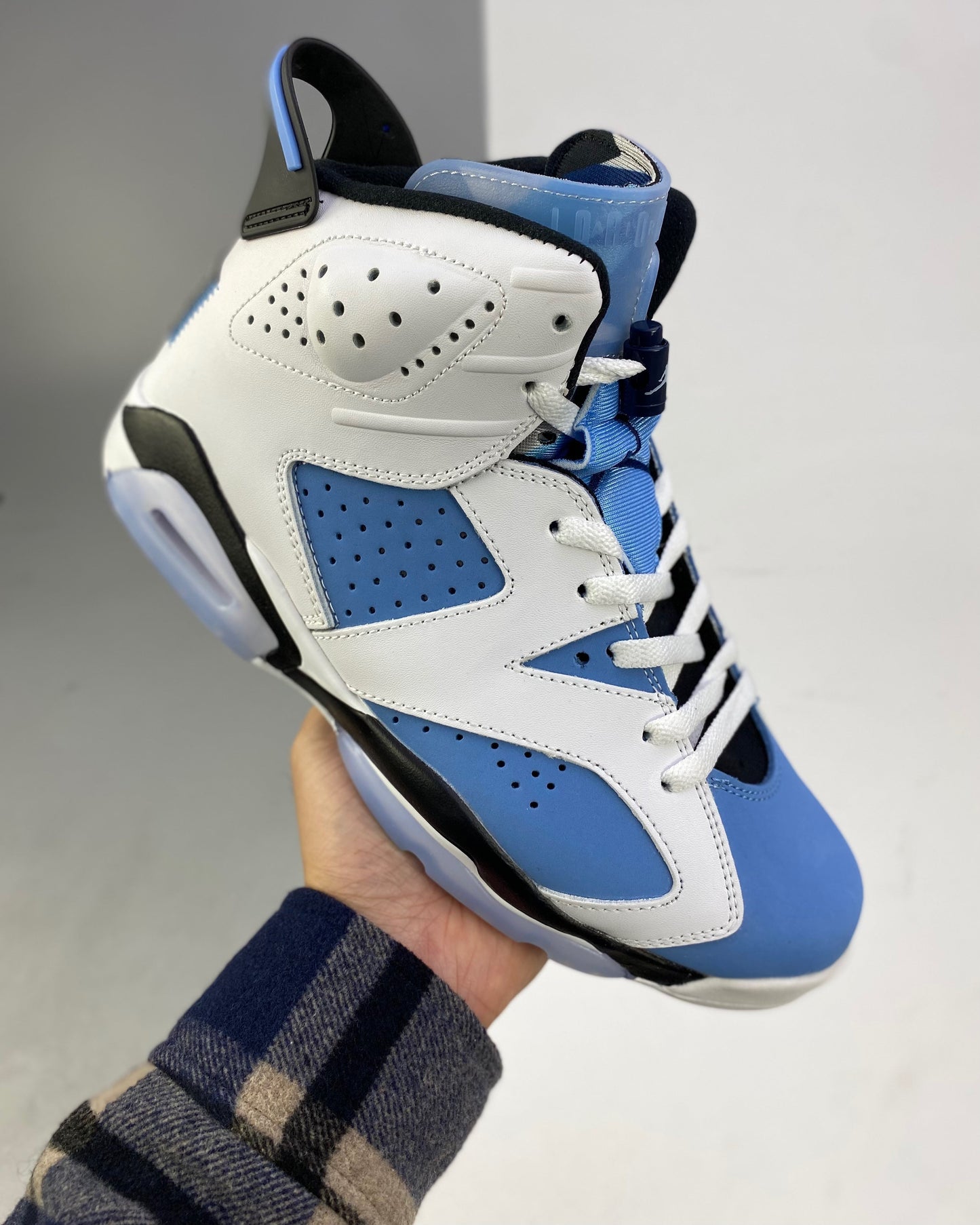 AJ6 Retro Smoke Grey