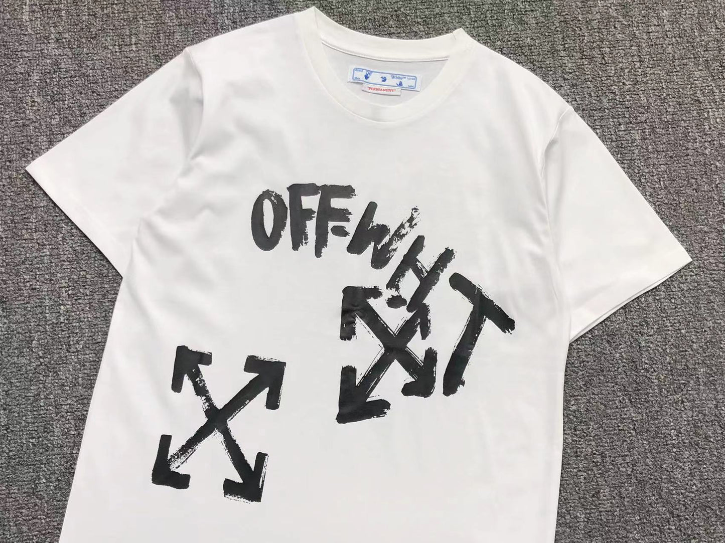T-shirt Off