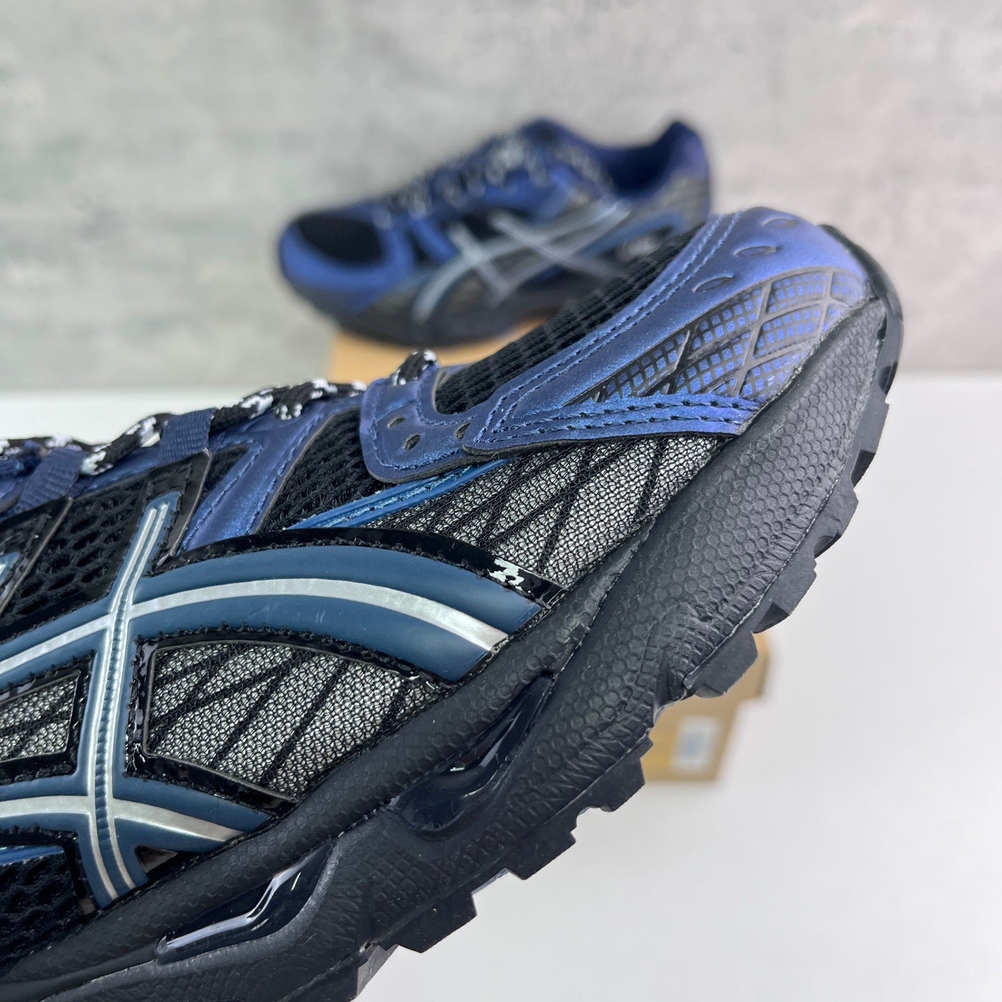GEL-NIMBUS 10.1 Black/Grand Shark