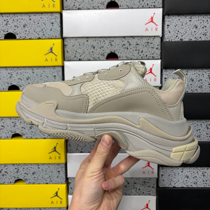 BLG Triple S Creme