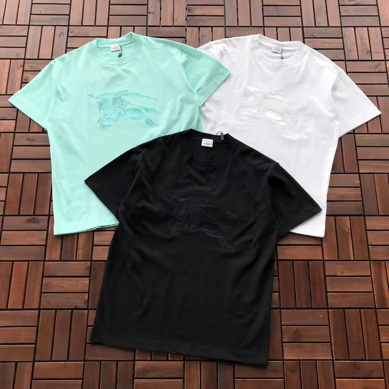 T-Shirts BB