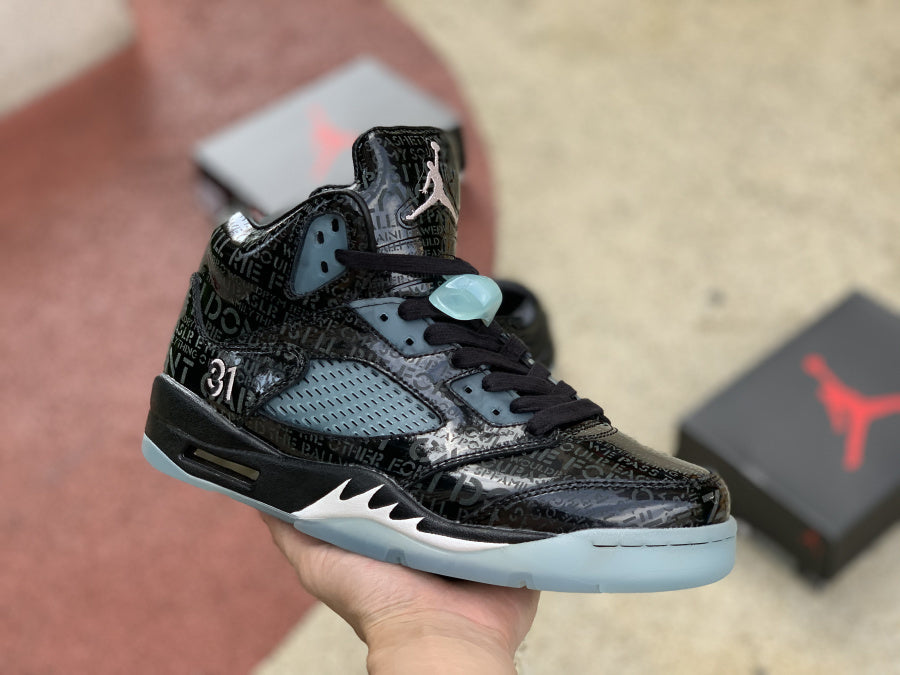 AJ 5 Retro Doernbecher