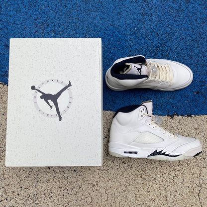 AJ 5 Sail