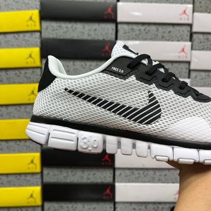 Nk Free 3.0 V2 Black/White