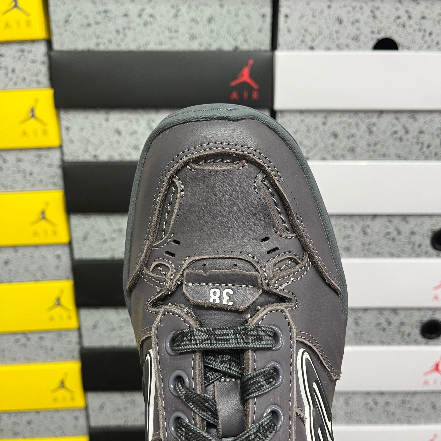 BLG Hamptons Black