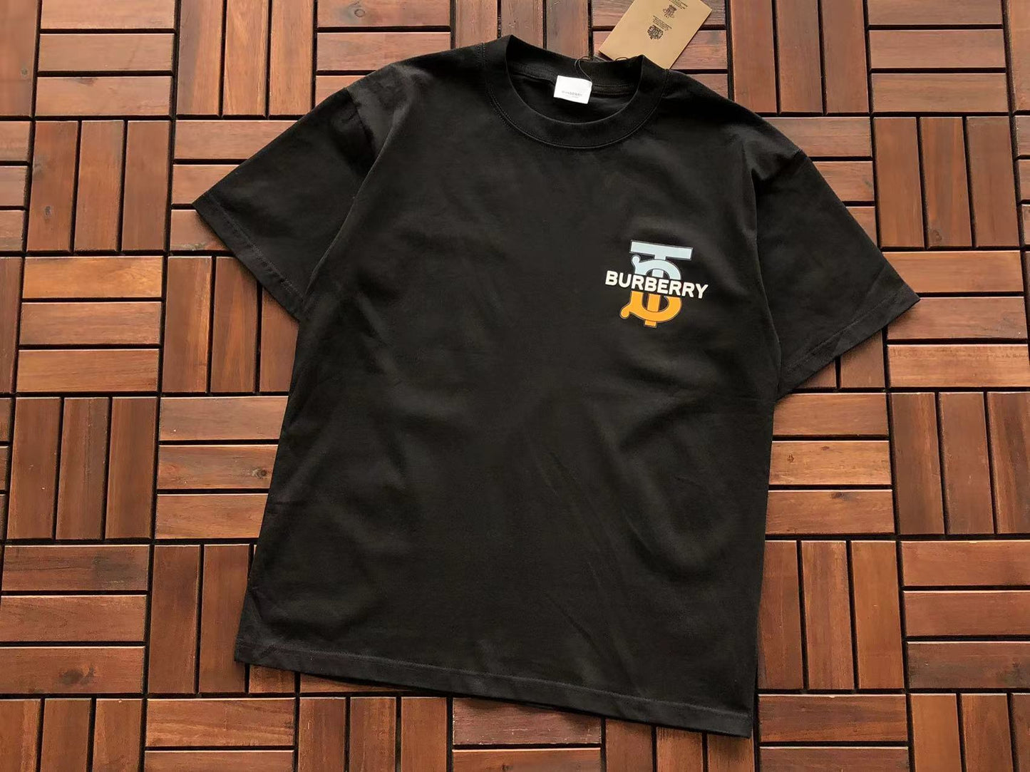 T-Shirts BB