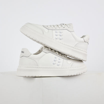 Valentino White