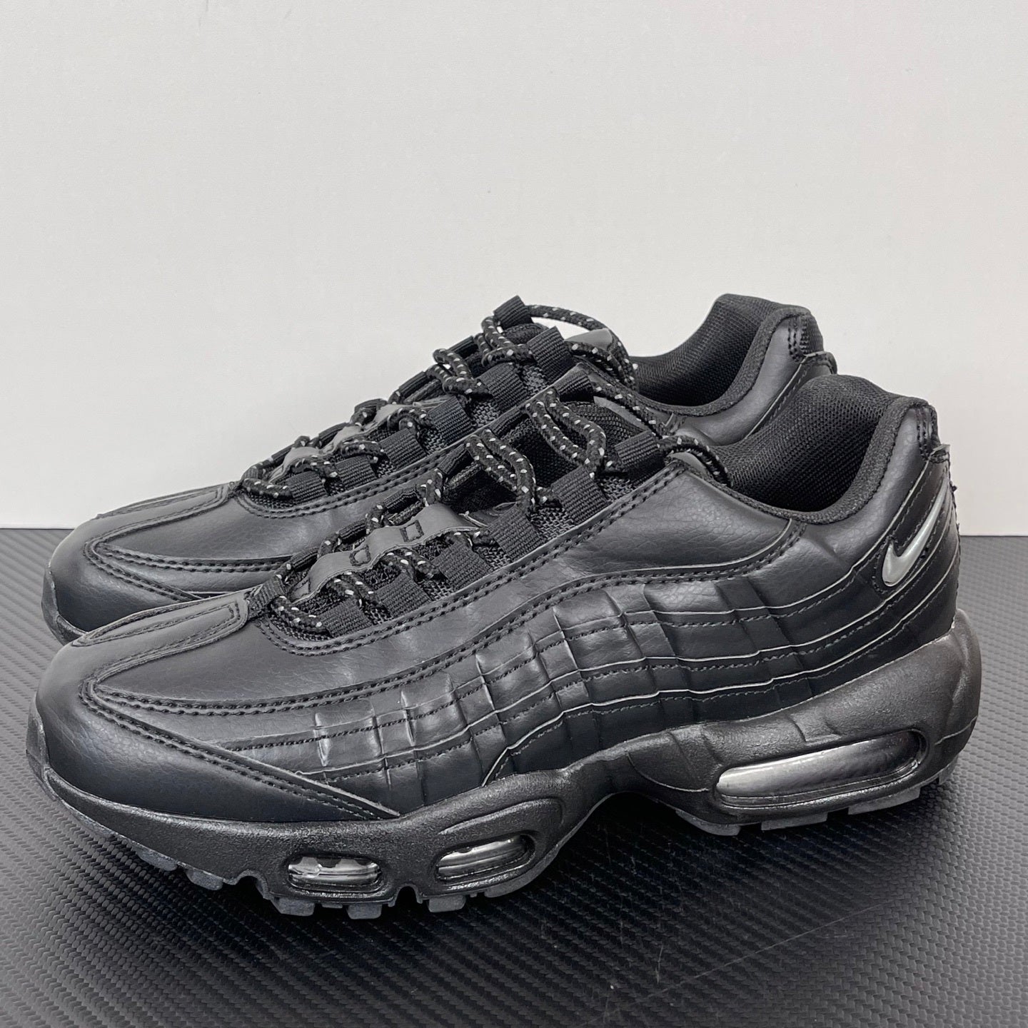 95 Big Bubble Leather