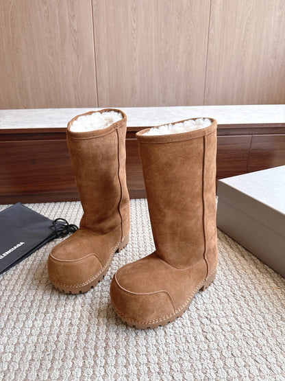 BLG Alaska Faux Shearling-Lined Suede Boots