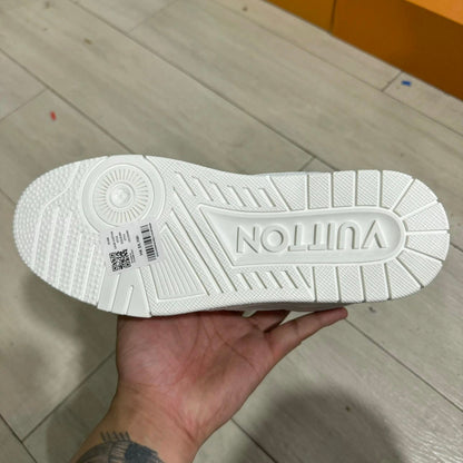 Aware Skate White