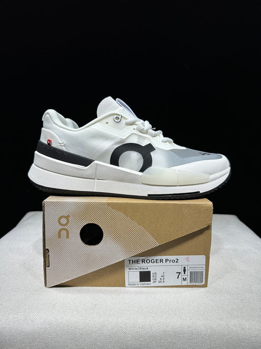 The Roger Pro 2 White Black
