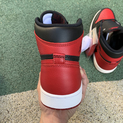 AJ1 High Banned