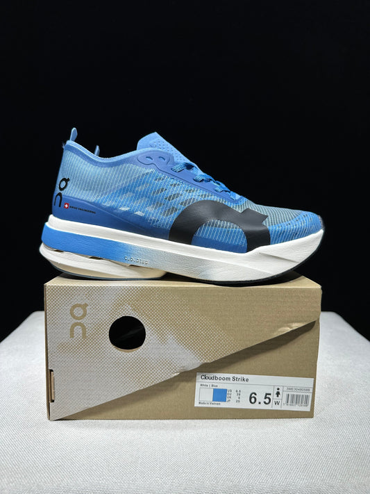 Cloudboom Strike White Blue