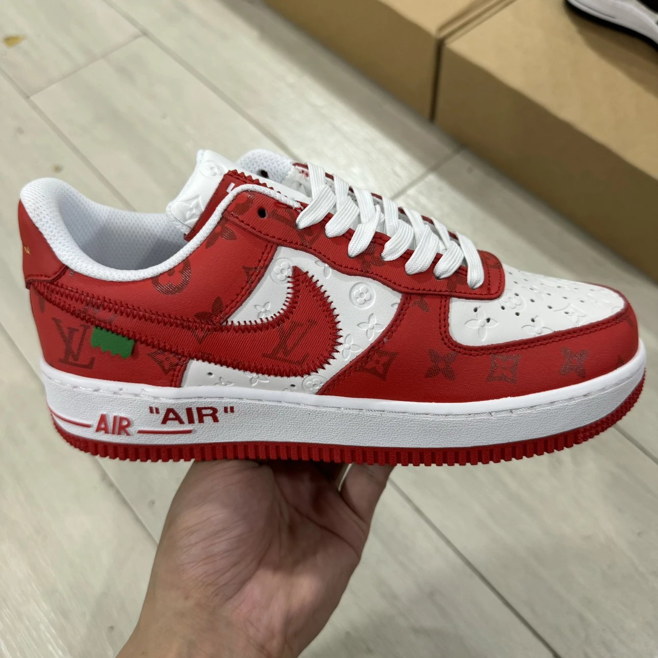 AF1 x LV Red
