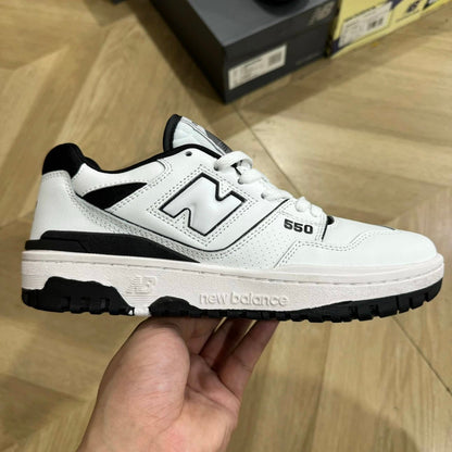 550 White and Gray