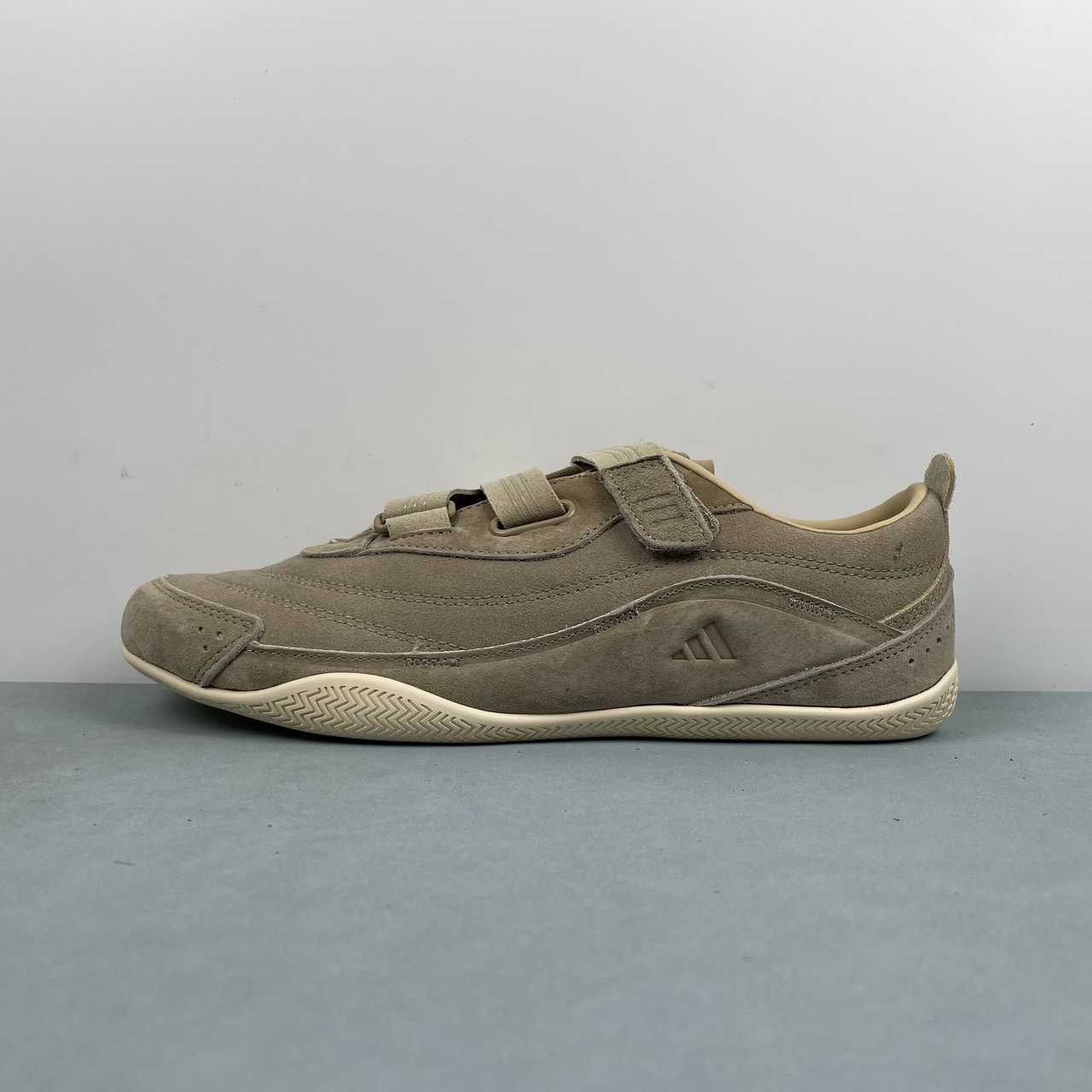 AD URBAN REVERIE Hemp
