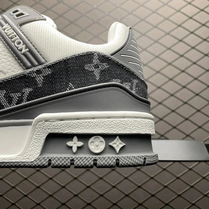 Aware Trainer Grey
