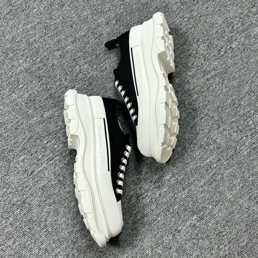 Alexander McQueen Black and White