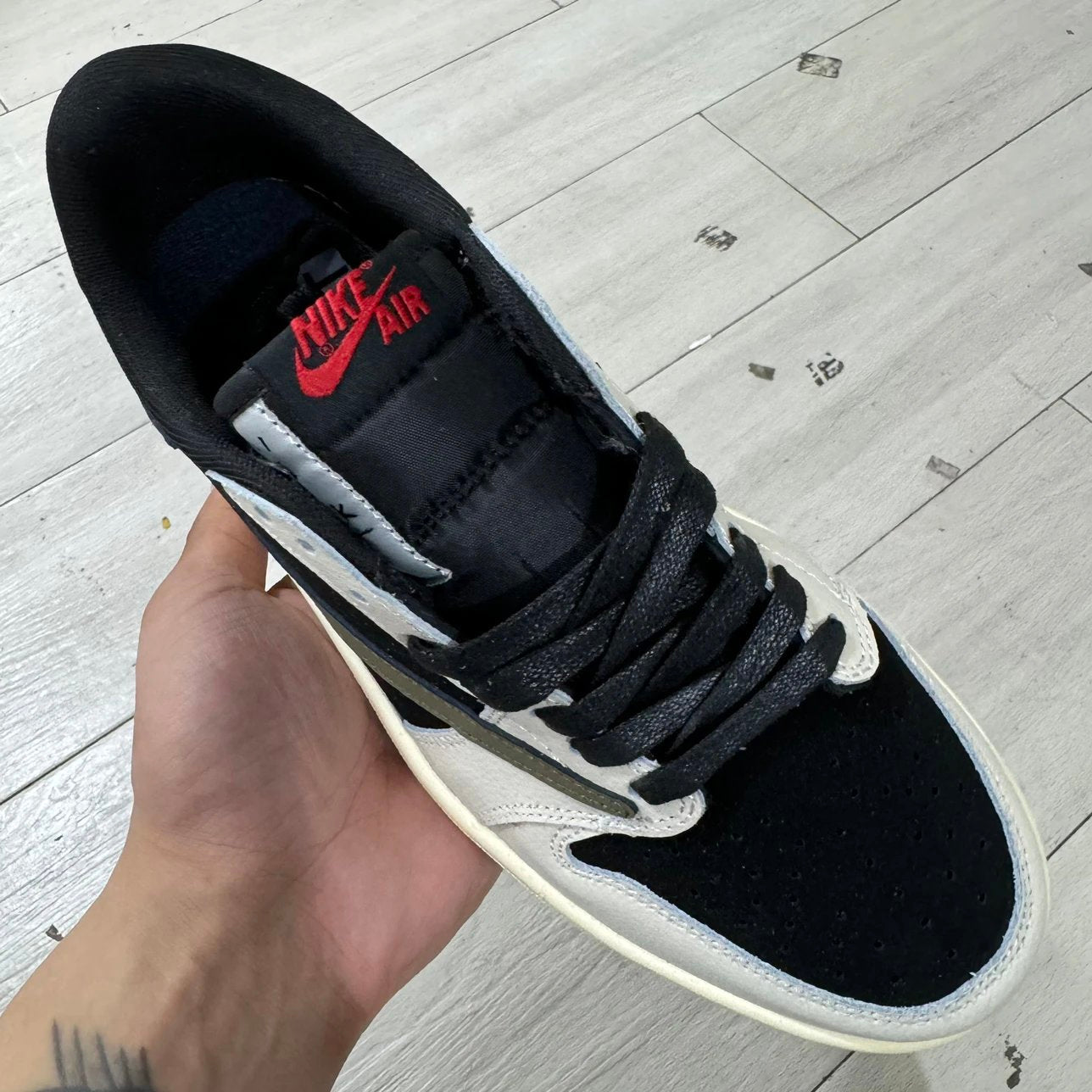 AJ1 Travis Olive