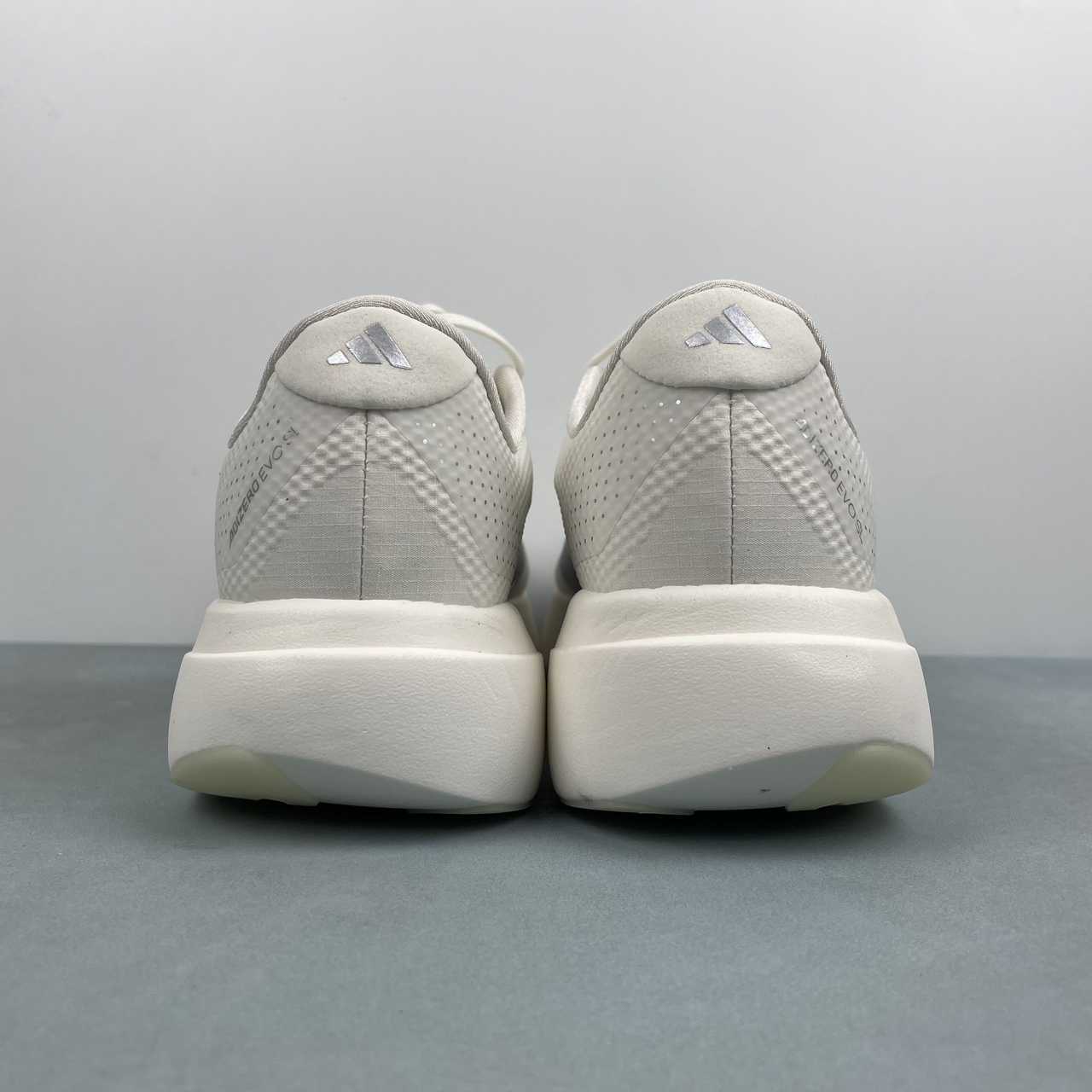 Evo SL White Silver