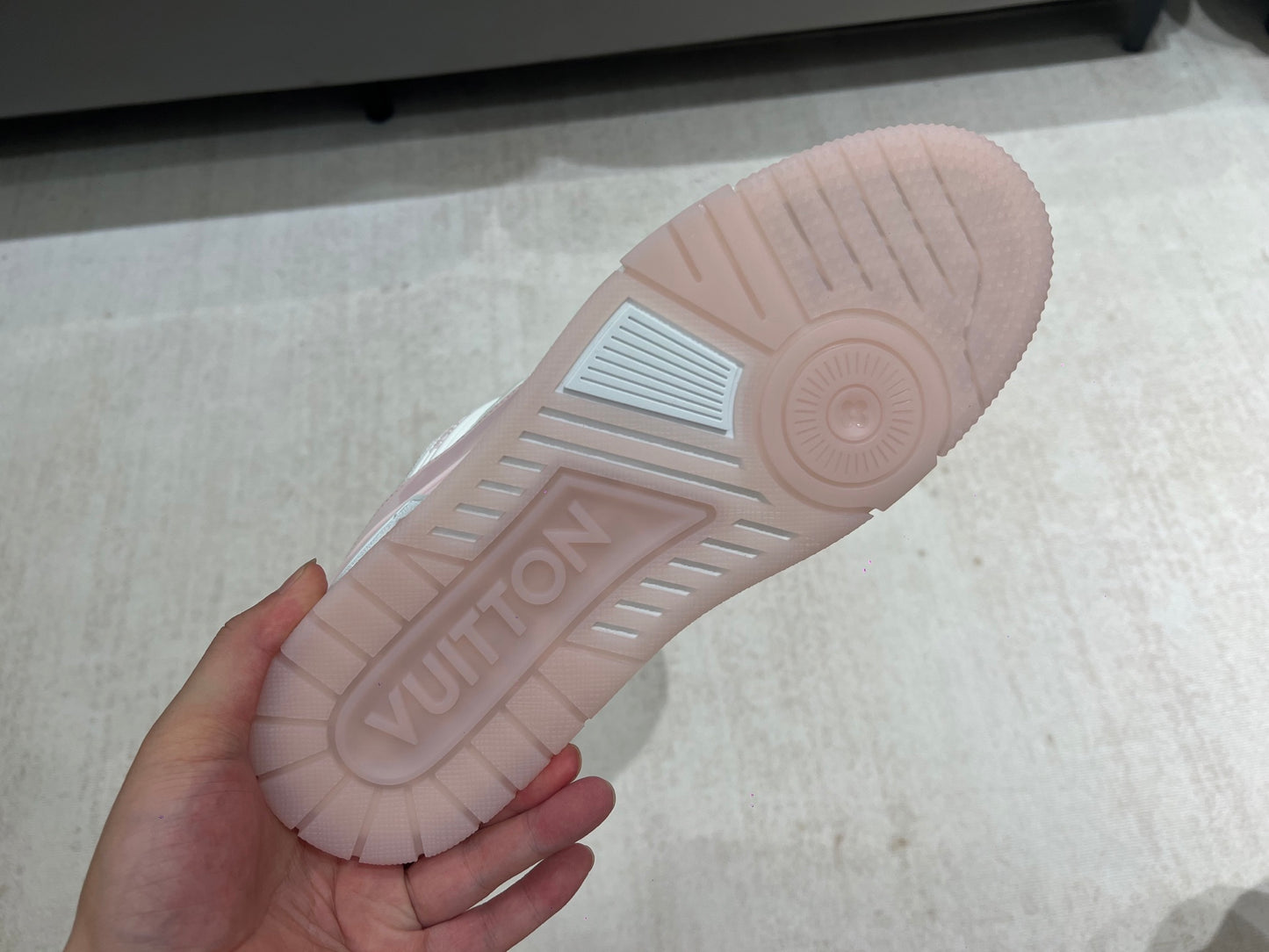 Trainer White and Pink