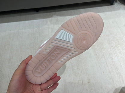 Trainer White and Pink