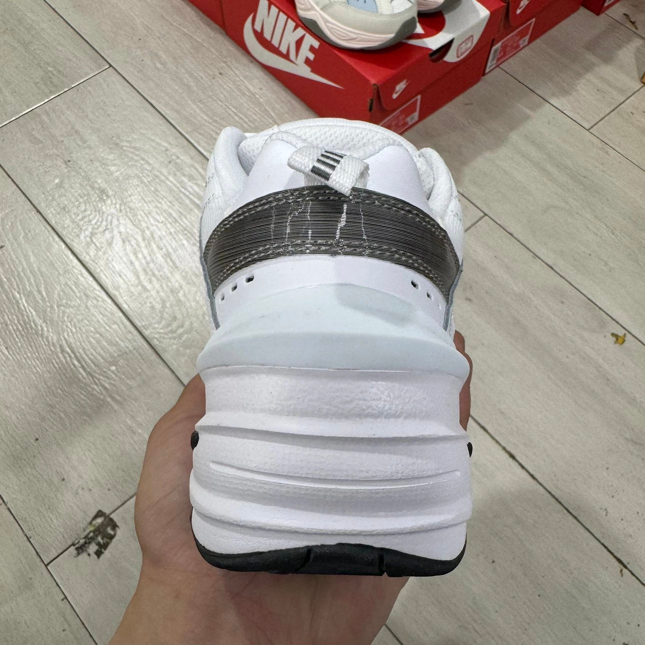 M2K Tekno White