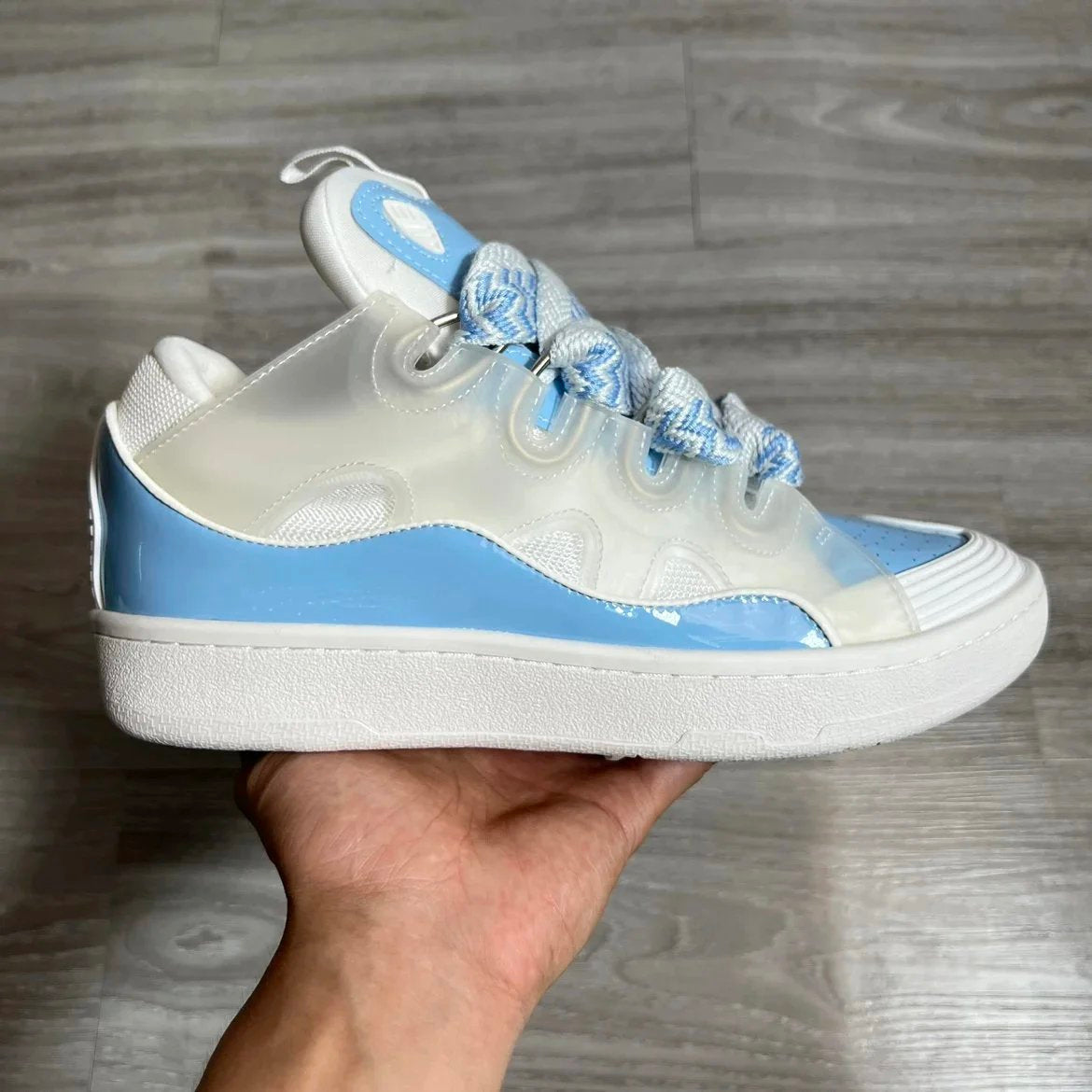 Curb Blue and White