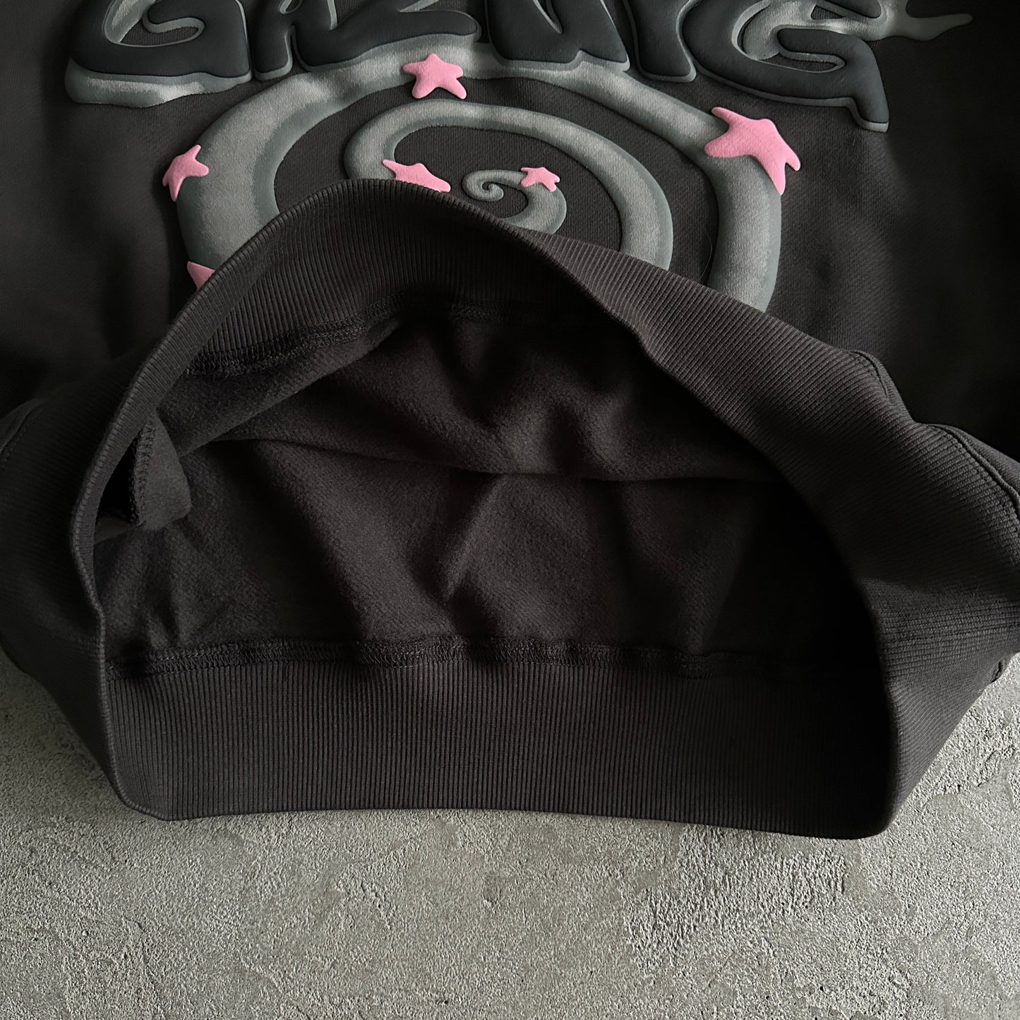 star gazing hoodie-soot black