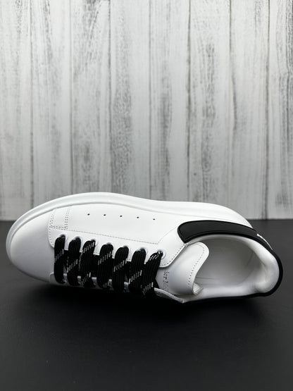 Alexander McQueen Black and White