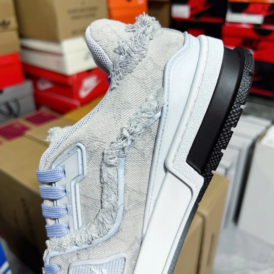 Trainer Jeans