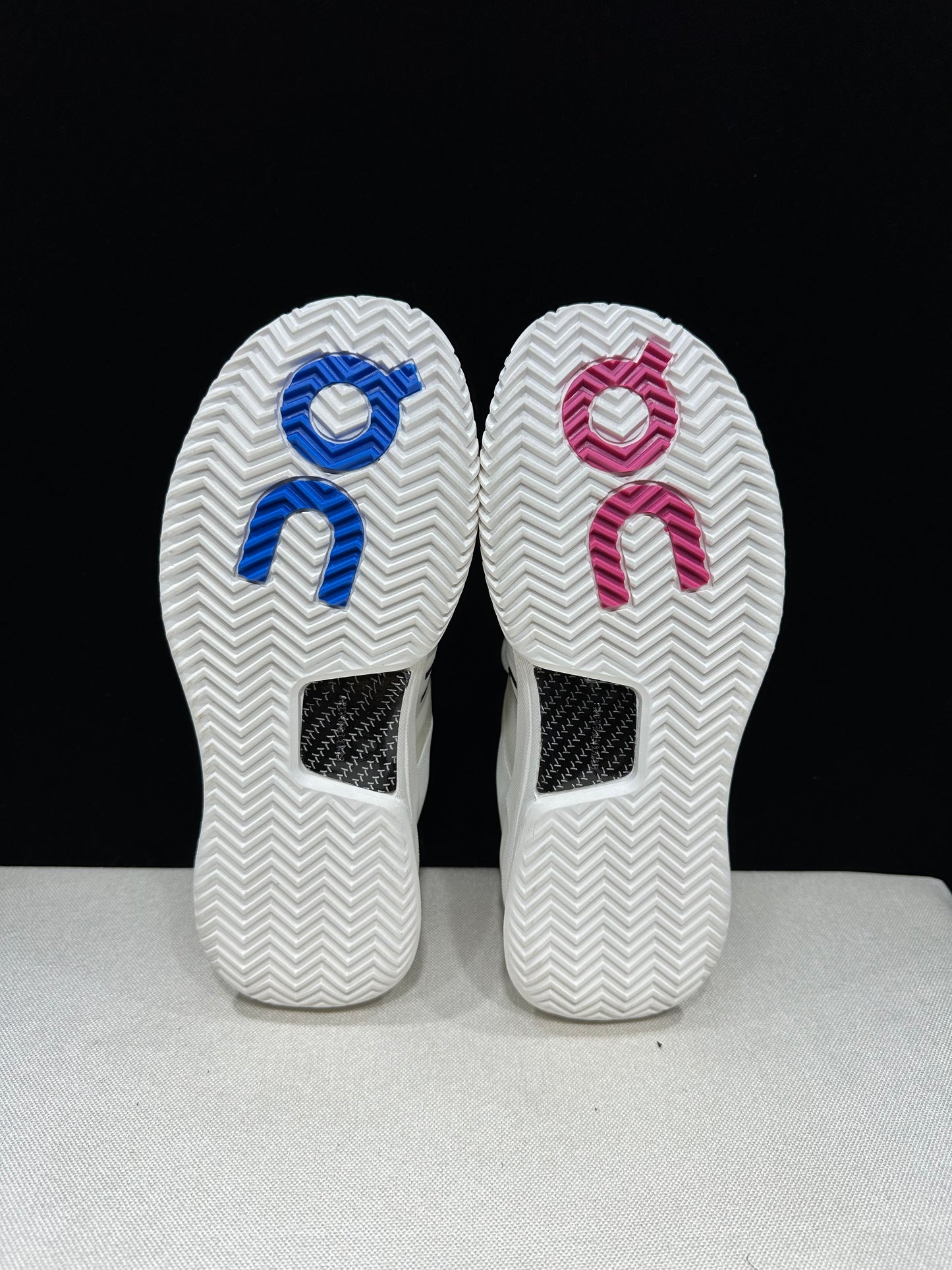 The Roger Pro 2 White Sky Blue